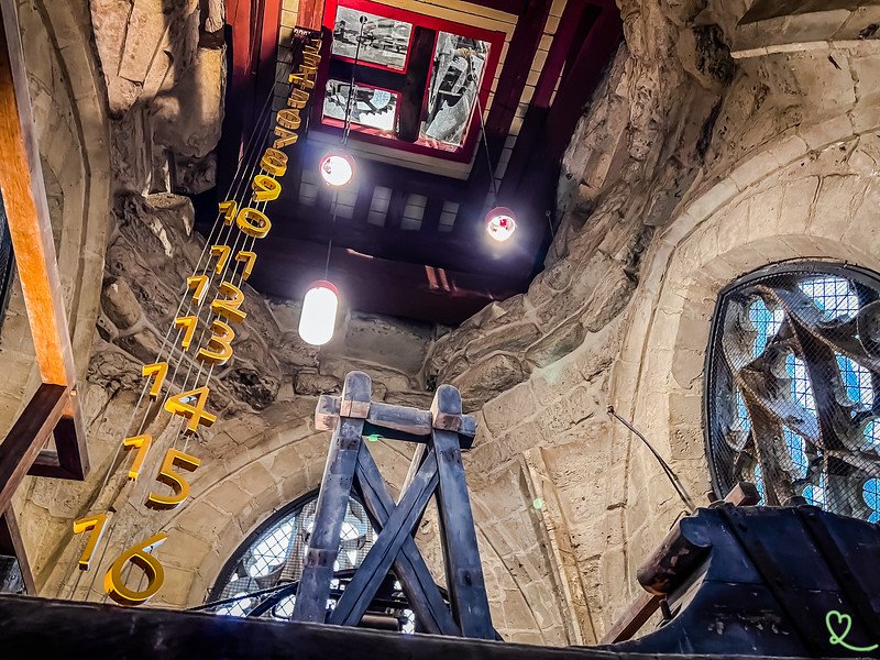 🕰️ 대시계 (르 그로 오를로주)